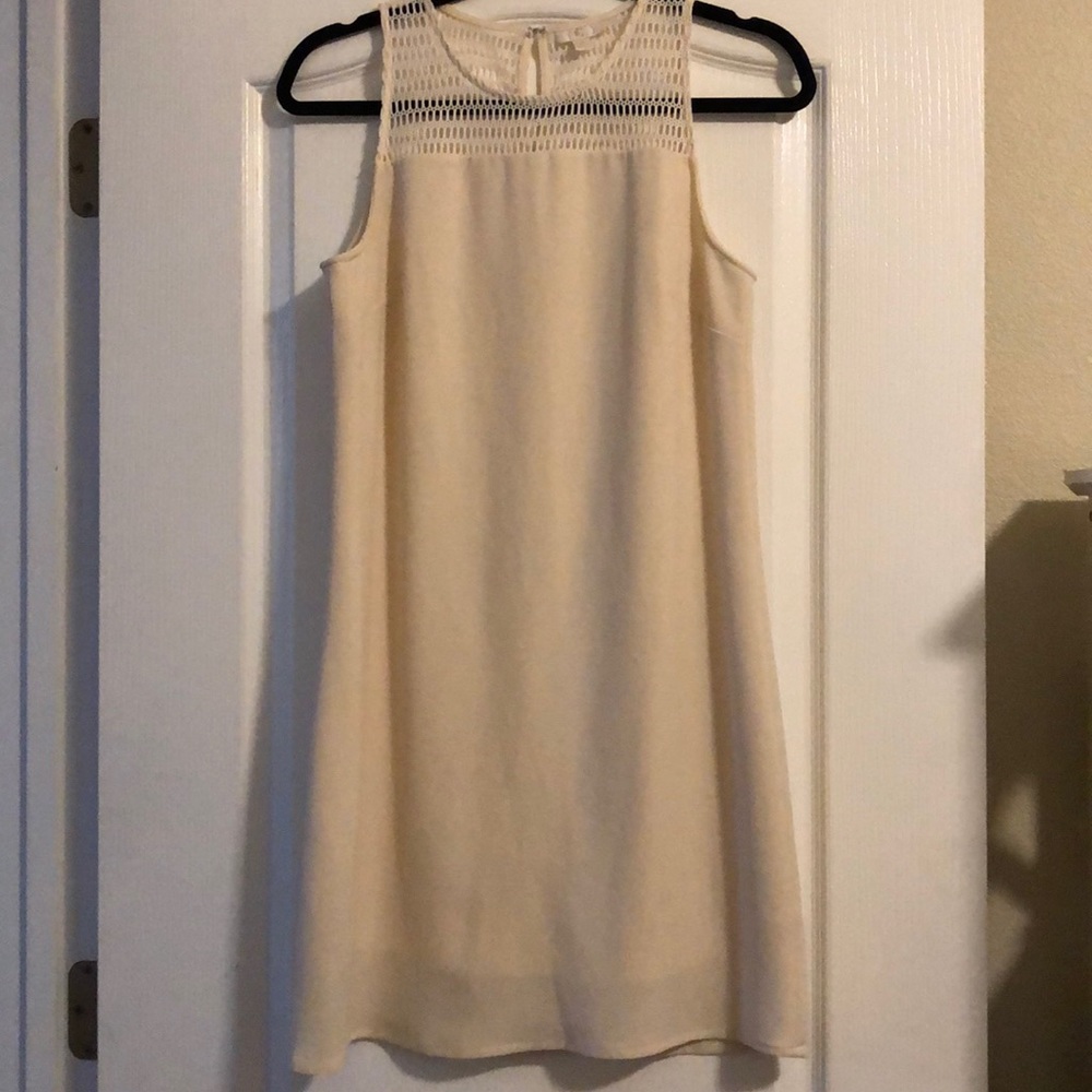 Off white short dress S